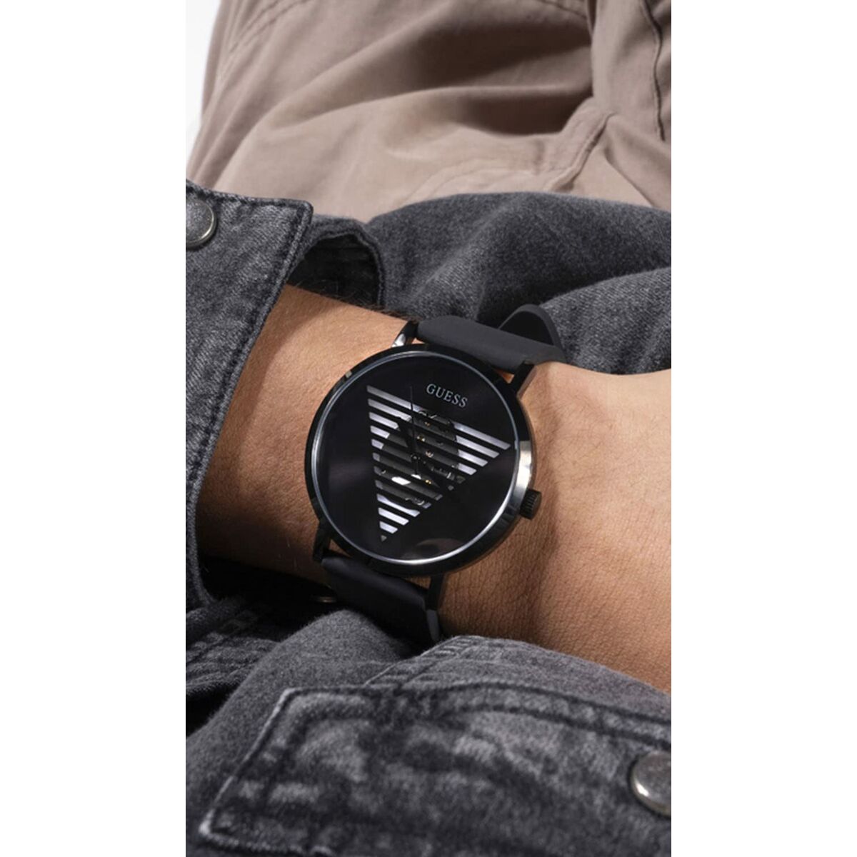 V3HD8F6F83048FF55E951B9E2D025193B0ER6143640P9