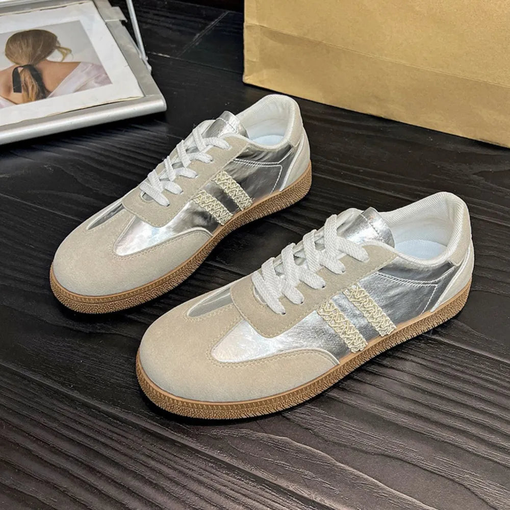 Side Striped Round Toe Contrast Sneakers