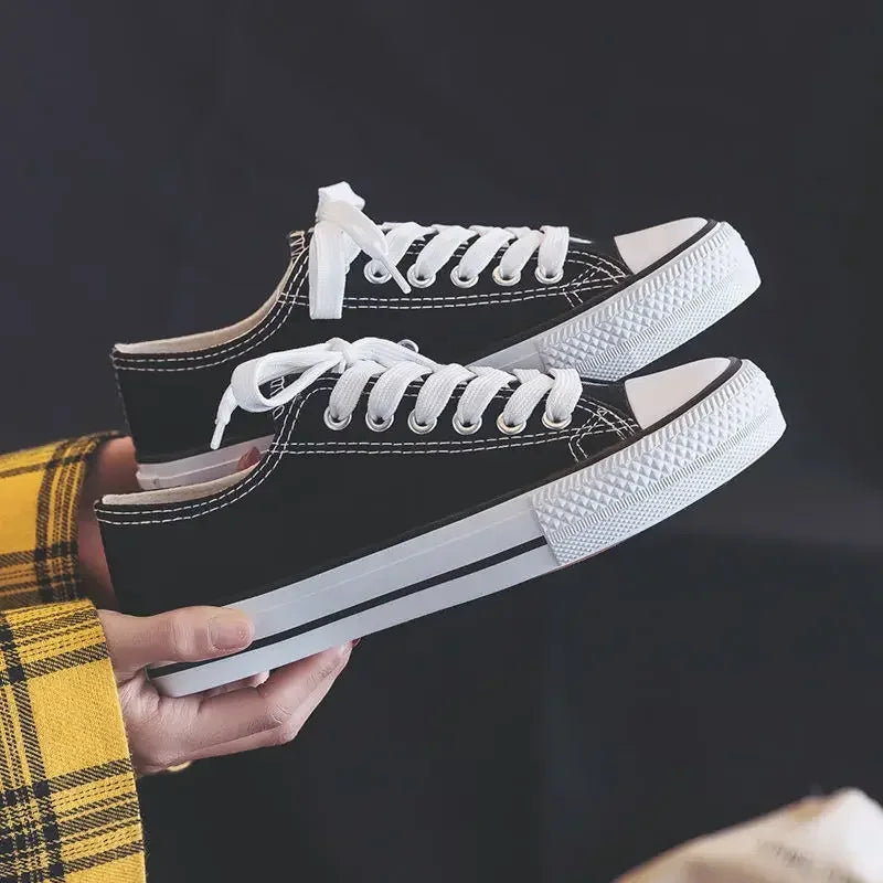 Sneakers for Women Low Top Canvas Shoes Men Fashion Durable Breathable Sneakers Slip on Casual Flats Zapatillas De Deporte