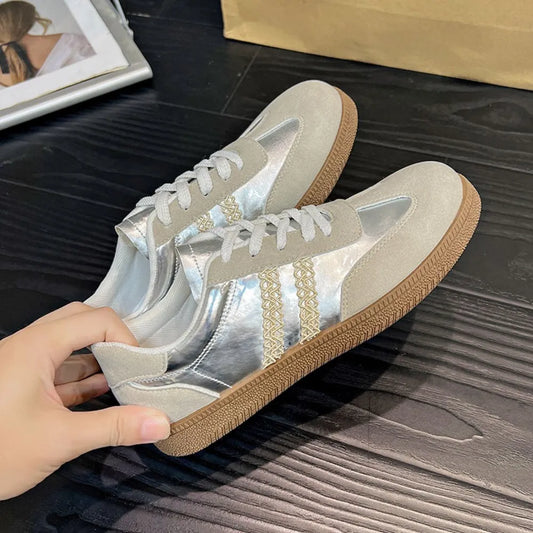 Side Striped Round Toe Contrast Sneakers