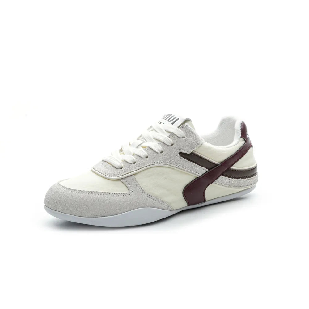 Lace Up Round Toe Contrast Flat Sneakers