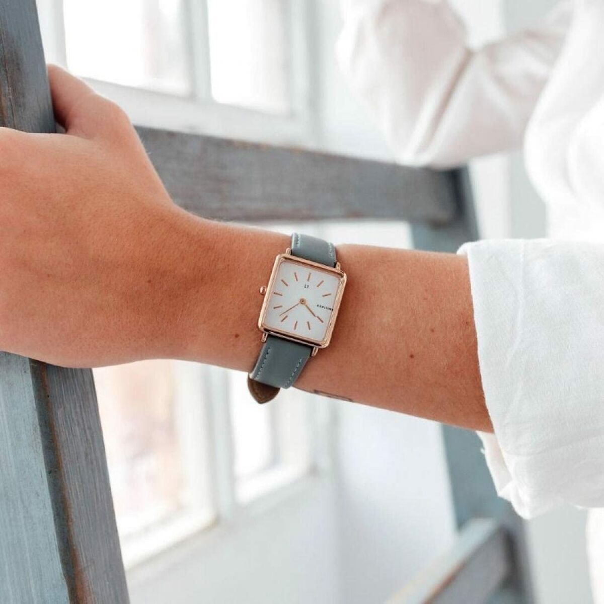 V3H3884D161817A3024C295777C915E6F8FR6160364P9